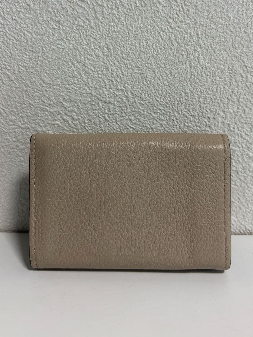 週末限定価格　美品 ルイヴィトン ポルトフォイユ カプシーヌ三つ折り財布ベージュ