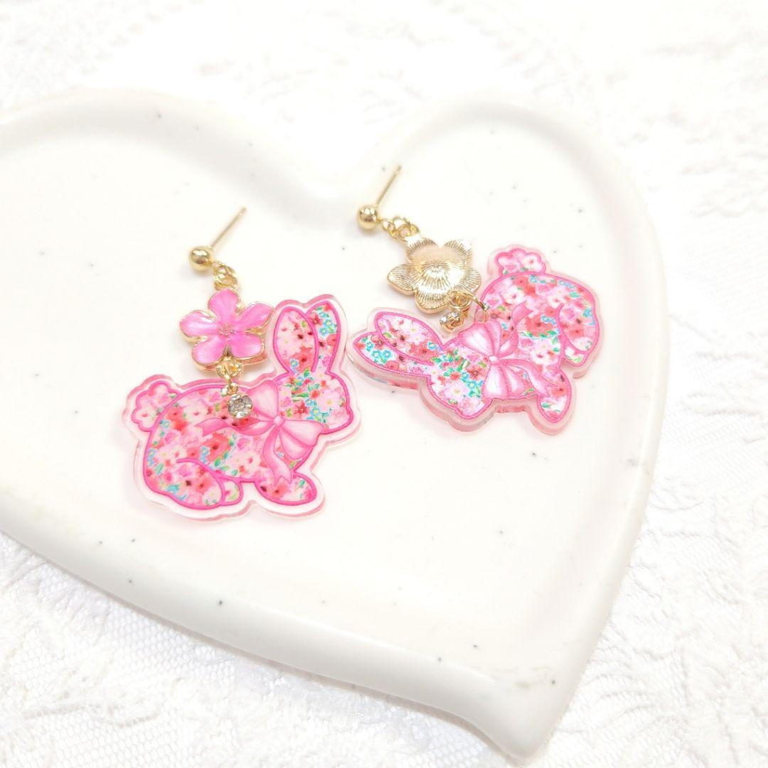再販❣️春のフラワーラビット大ぶりピアス♡ピンク 桜❀