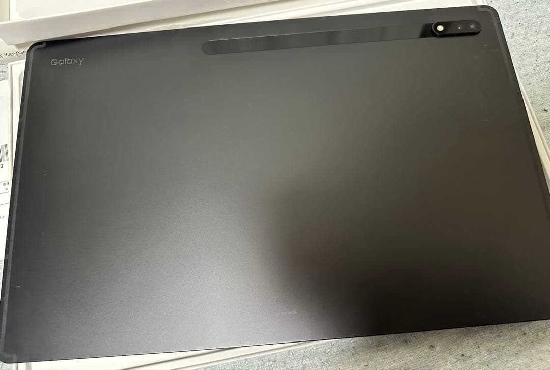 Androidタブレット本体 GalaxyTab s8 ultra + Book Cover Keyboard