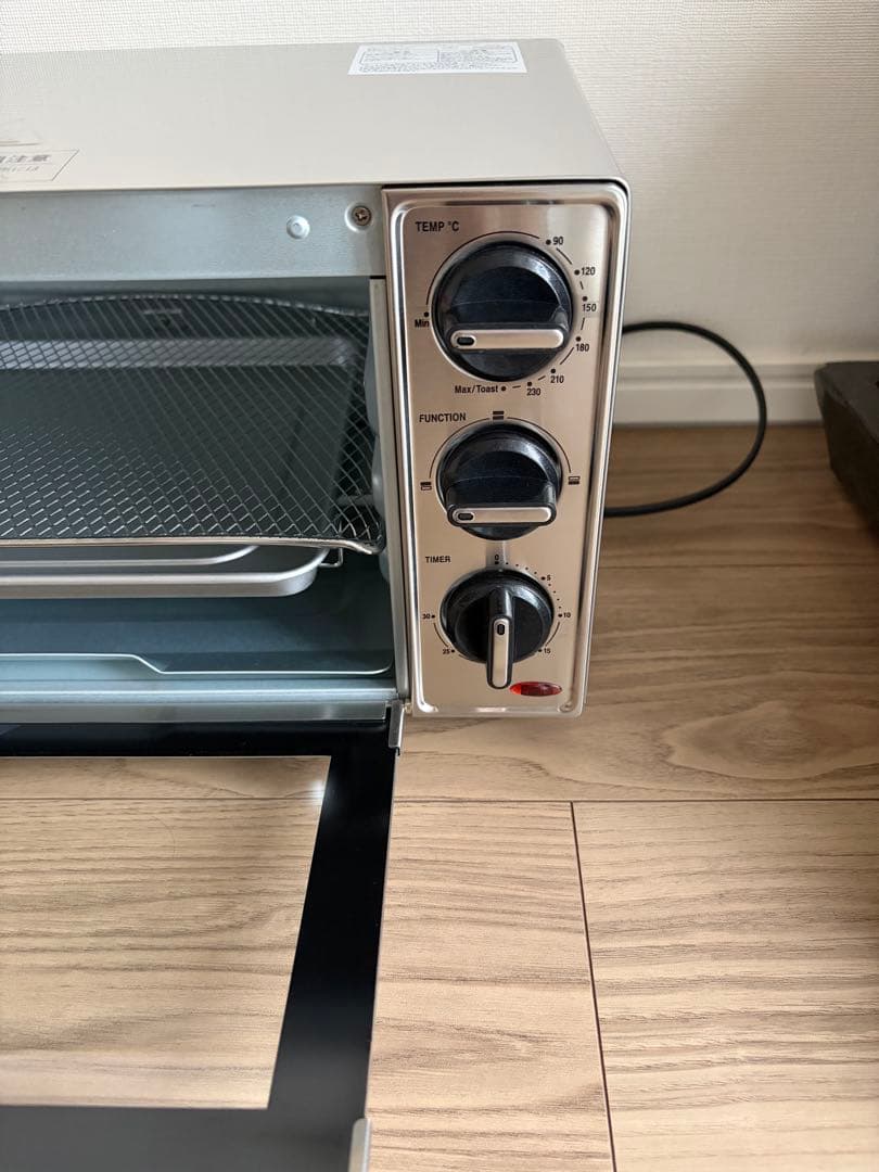 美品　Russell Hobbsベーシックオーブントースター　1000jp