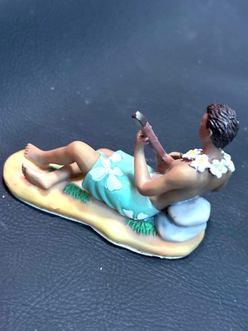 Hawaii ミニポーセリン像　ハワイアンドール　人形　ハワイ　ドール　置物