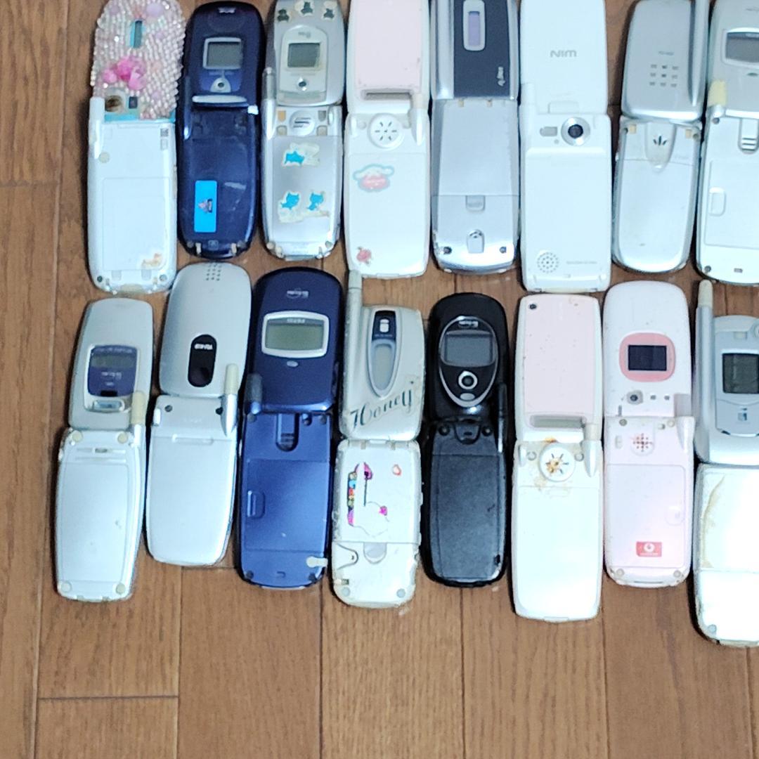 【ジャンク】 アンテナ付等 ガラケー 37台セット 折りたたみ レア 希少 人気