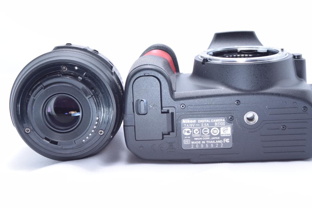 ②Nikon D3100 デジタル一眼レフ カメラ シャッター数1000回程度