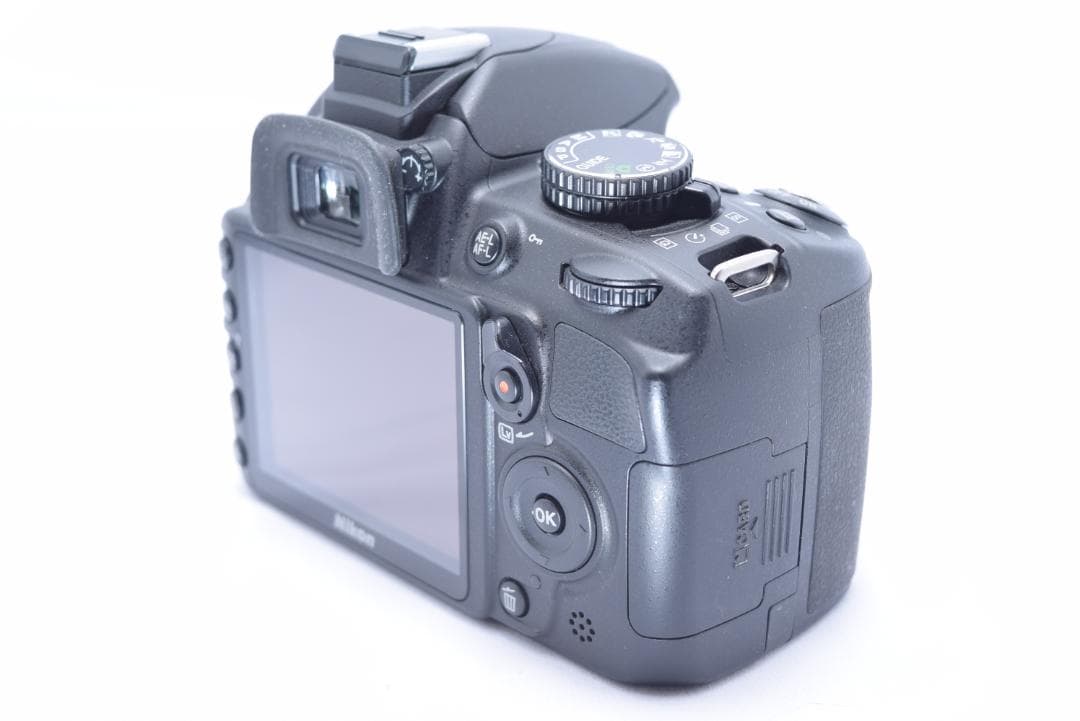②Nikon D3100 デジタル一眼レフ カメラ シャッター数1000回程度