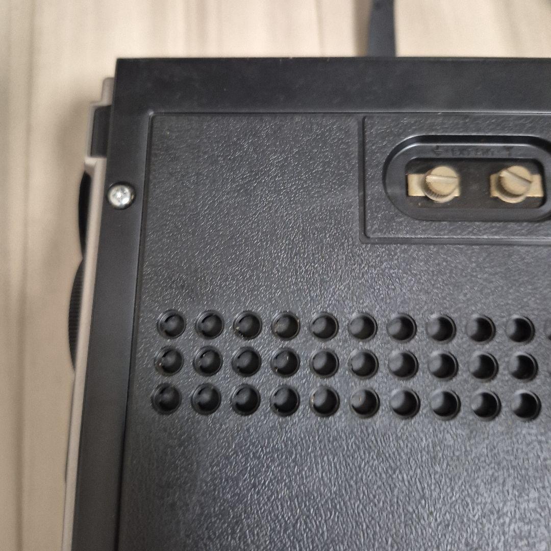 SONYスカイセンサー ICFー5500ーAMFM短波バント　RECEIVER