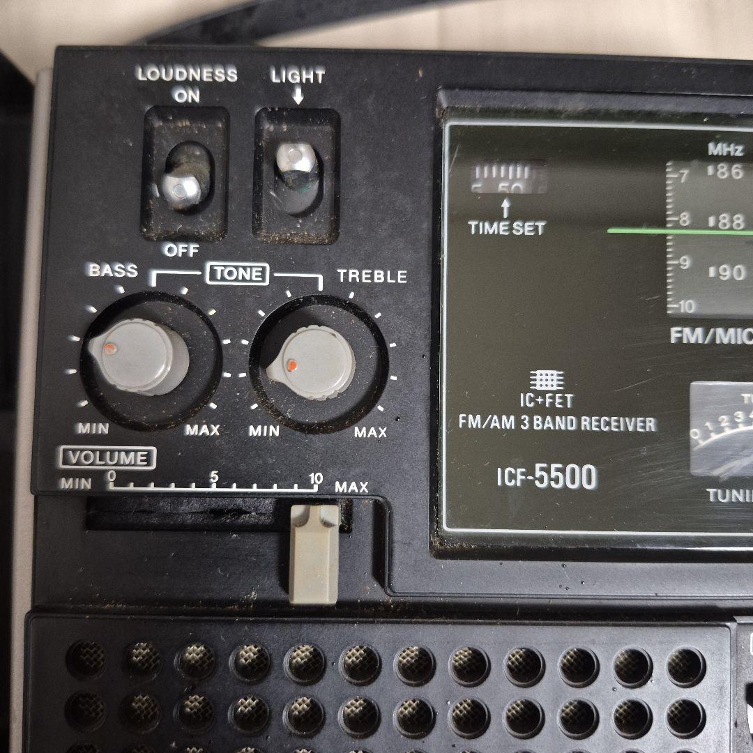 SONYスカイセンサー ICFー5500ーAMFM短波バント　RECEIVER