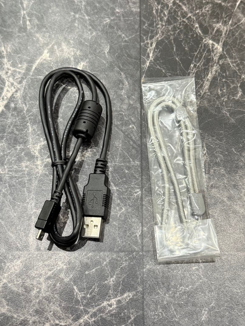 富士フィルム FINEPIX Z300 デジタルカメラ 値引き交渉可能