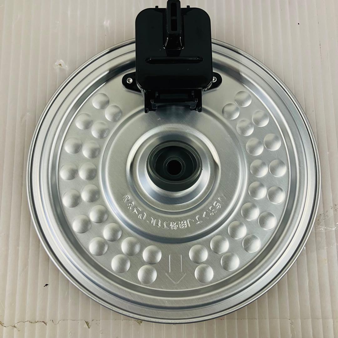 2M11. タイガー マイコンジャー炊飯器 JBS-A055