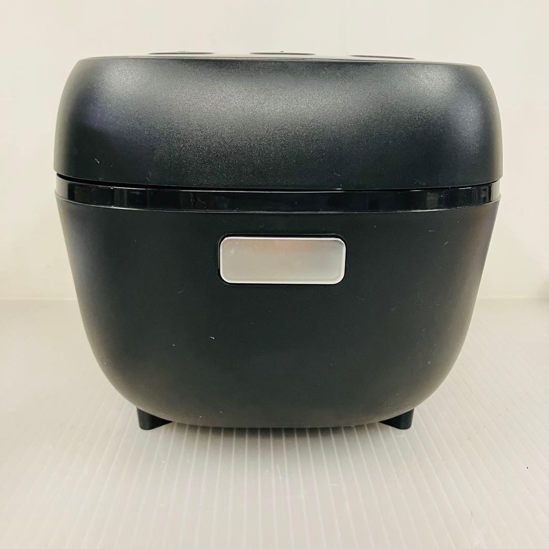 2M11. タイガー マイコンジャー炊飯器 JBS-A055