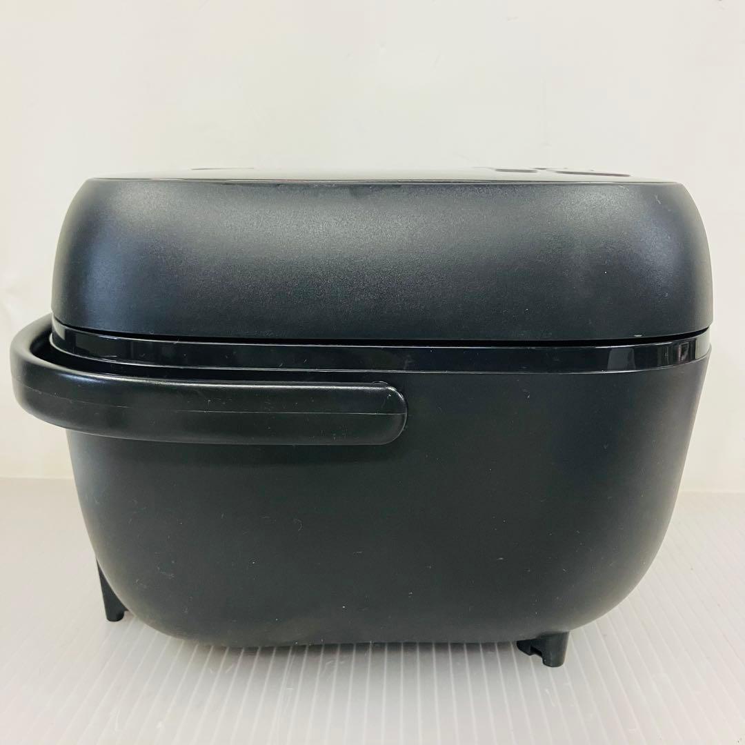 2M11. タイガー マイコンジャー炊飯器 JBS-A055