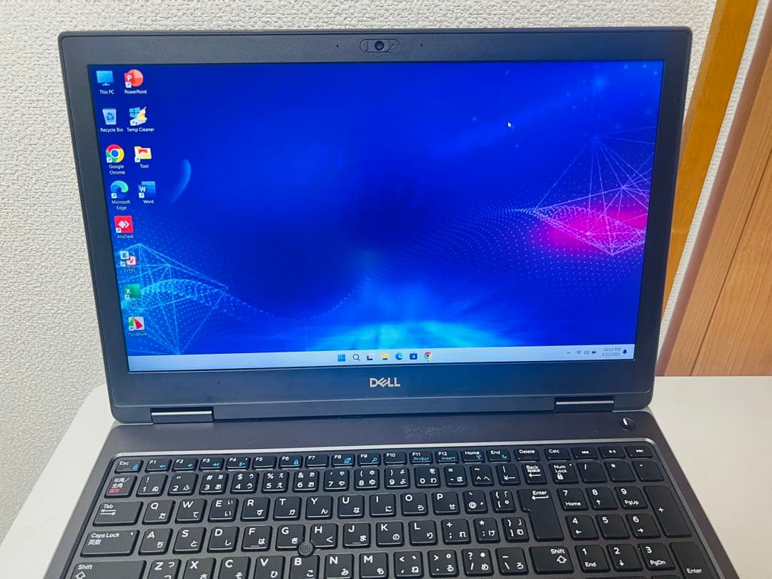 Windowsノート本体 Dell Precision 7540 Xeon/32GB/256GB +1TB