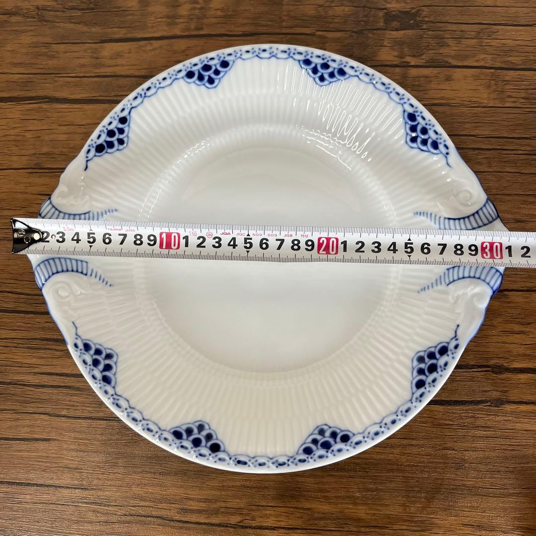 【匿名発送】ロイヤルコペンハーゲン　プリンセスフルーテッド 大皿 耳付プレート