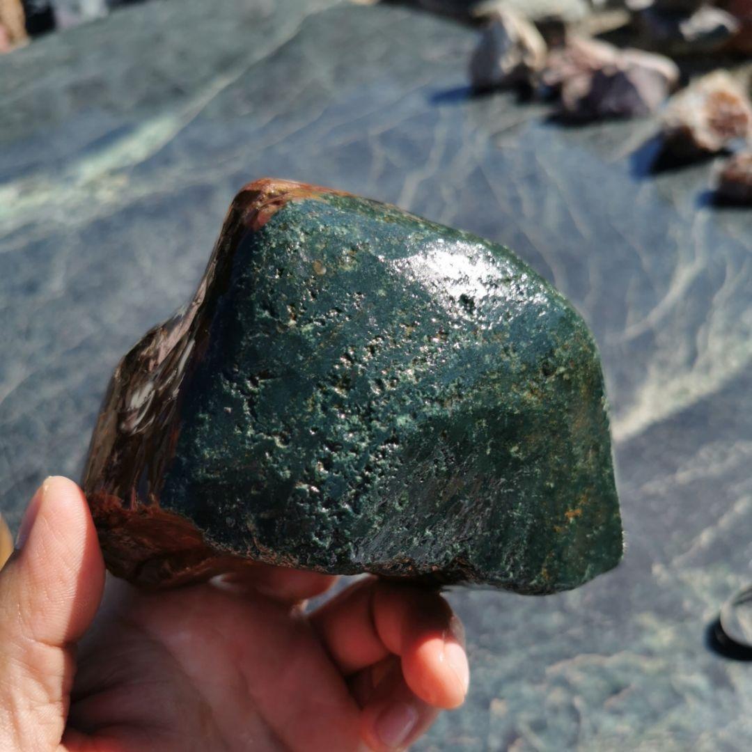 ファンシージャスパー　1056グラム　鑑賞石　石　原石　宝石　鉱物
