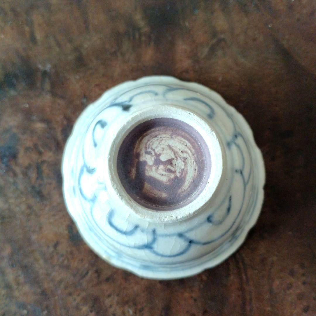 《期間限定セール！2/28まで！》新渡古安南染付輪花福文茶碗東南アジア中国古玩