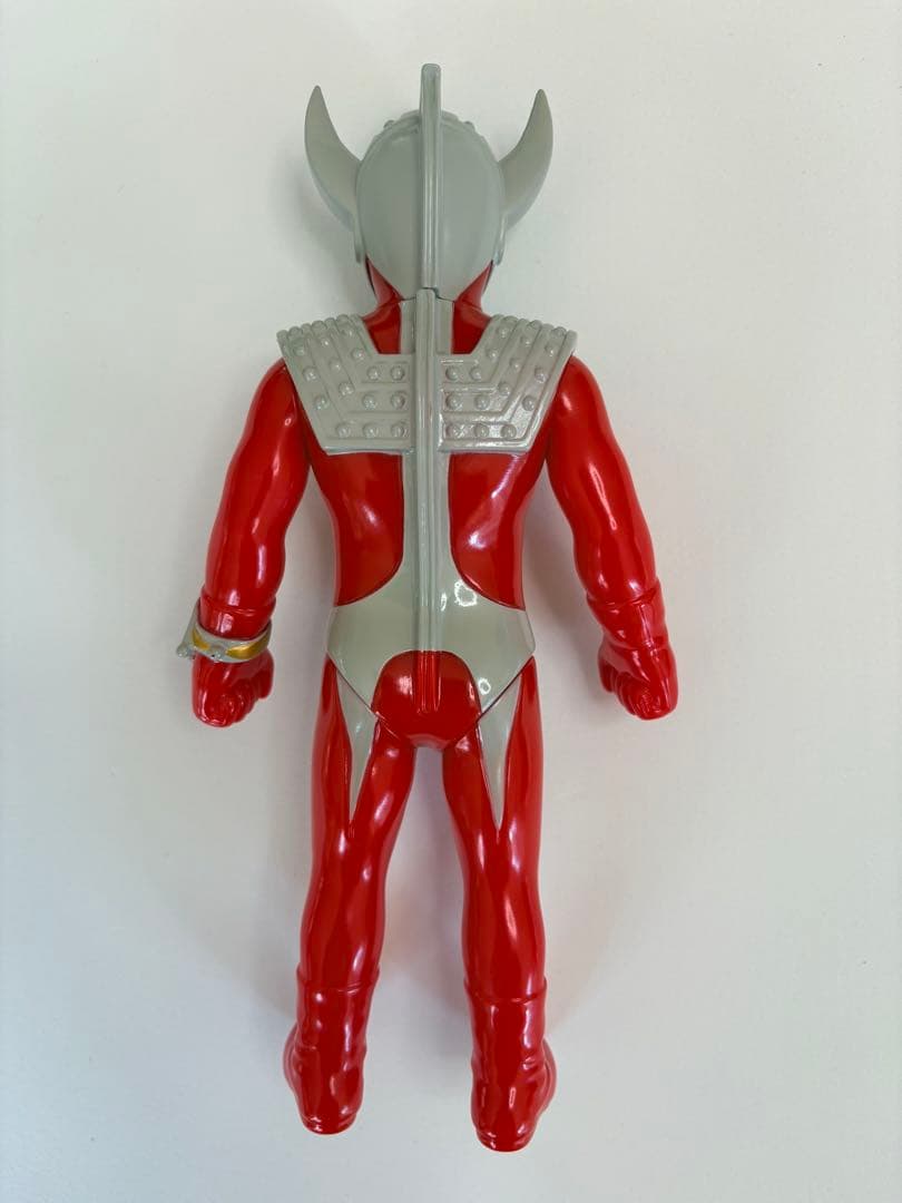 ウルトラマンタロウ　Y•MSFさくらトイズ　ソフビ