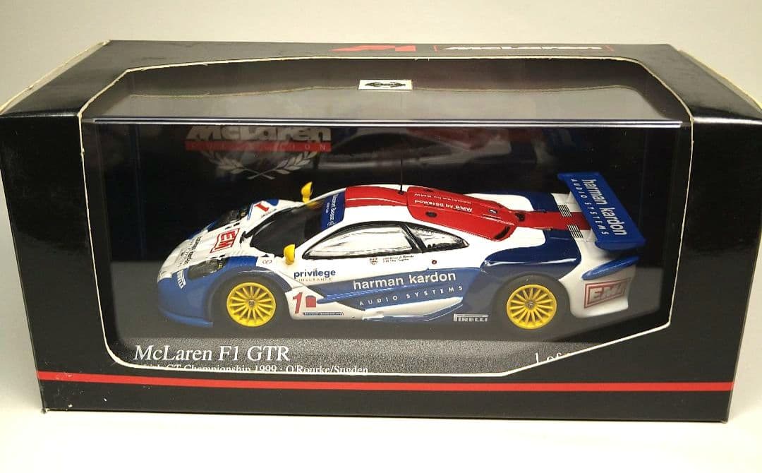 ★希少【ミニチャンプス】1/43 マクラーレンf1　GTR 1999
