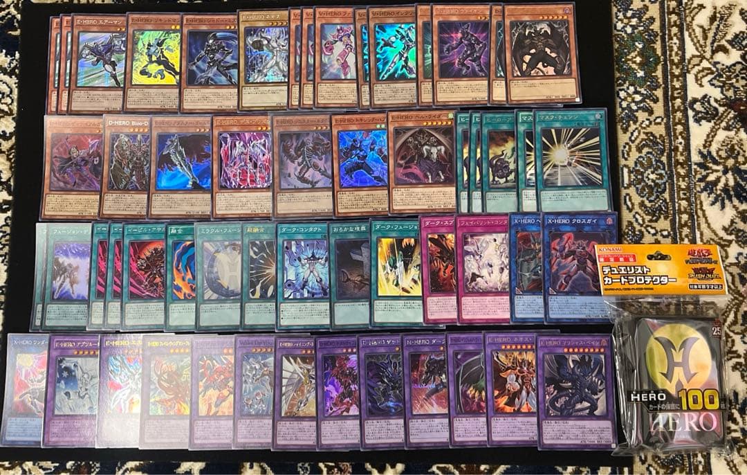 E-HERO本格構築済みデッキ　スリーブ付き