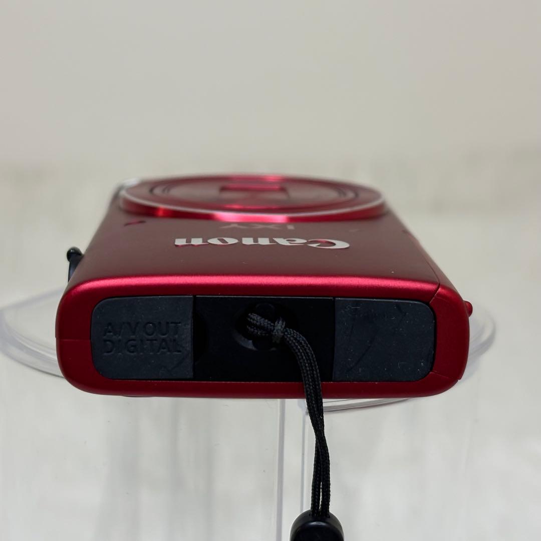 Canon カメラ　IXY 110F PC1889 充電器　箱 コンデジ　動作品