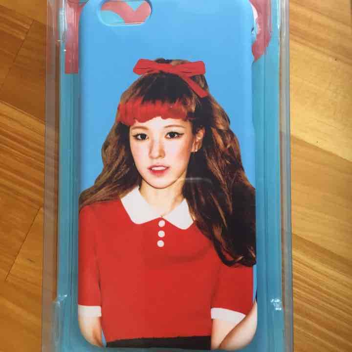 お買い得！レッドベルベット iPhoneケース 輸入