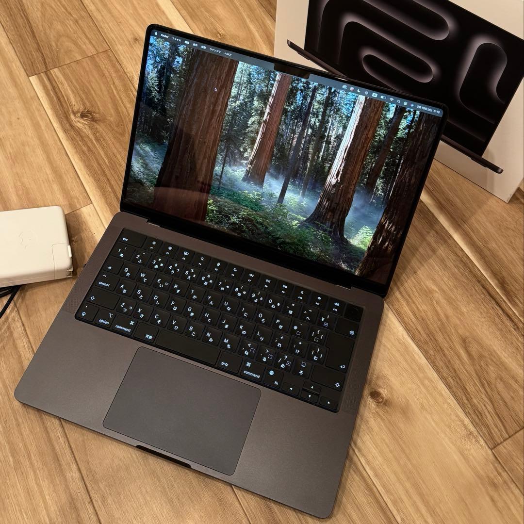【美品】MacBookPro M4 24GB/2TB 14インチ カスタムモデル