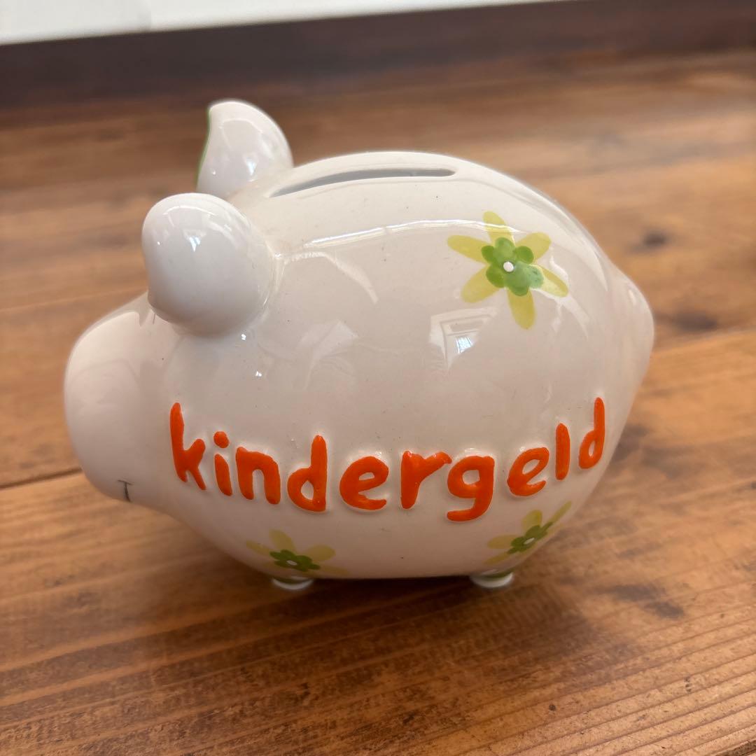 可愛い豚型 貯金箱「kindergeld」陶器 インテリア　小銭入れ