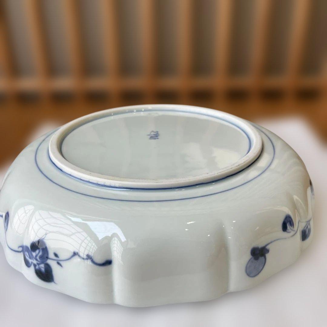 有田焼　元禄花唐草模様　ドラ鉢✖️1点　直径約23cm