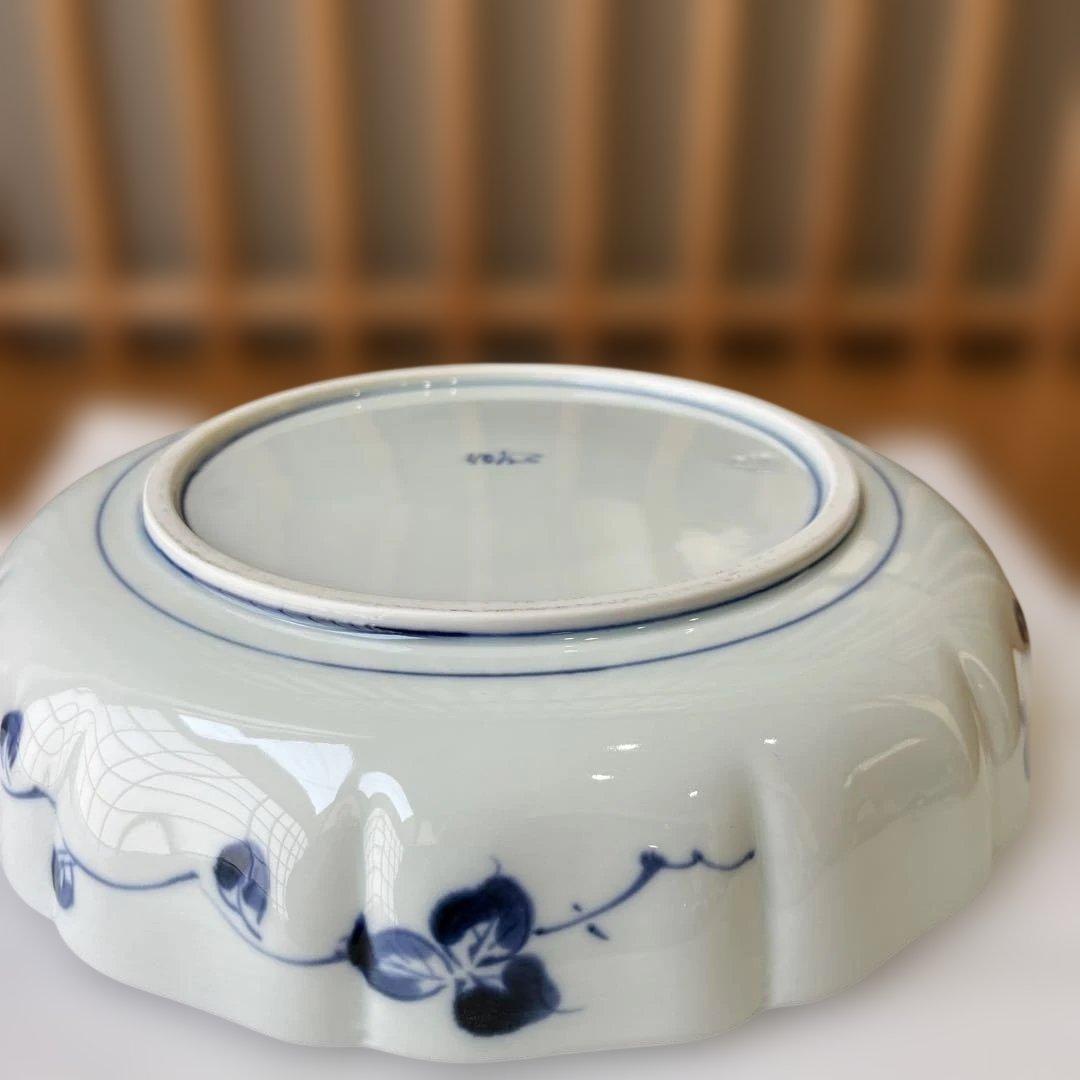 有田焼　元禄花唐草模様　ドラ鉢✖️1点　直径約23cm