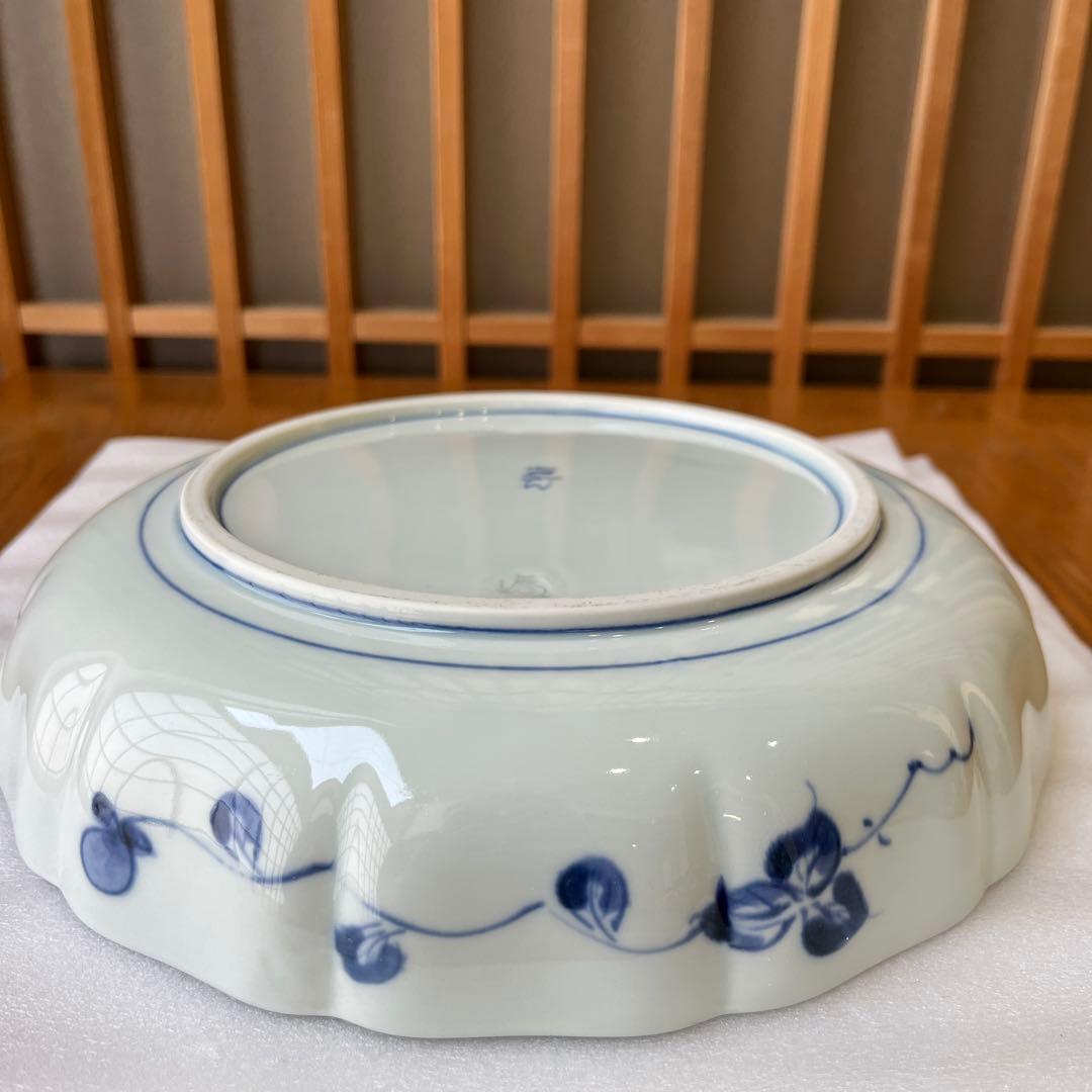 有田焼　元禄花唐草模様　ドラ鉢✖️1点　直径約23cm