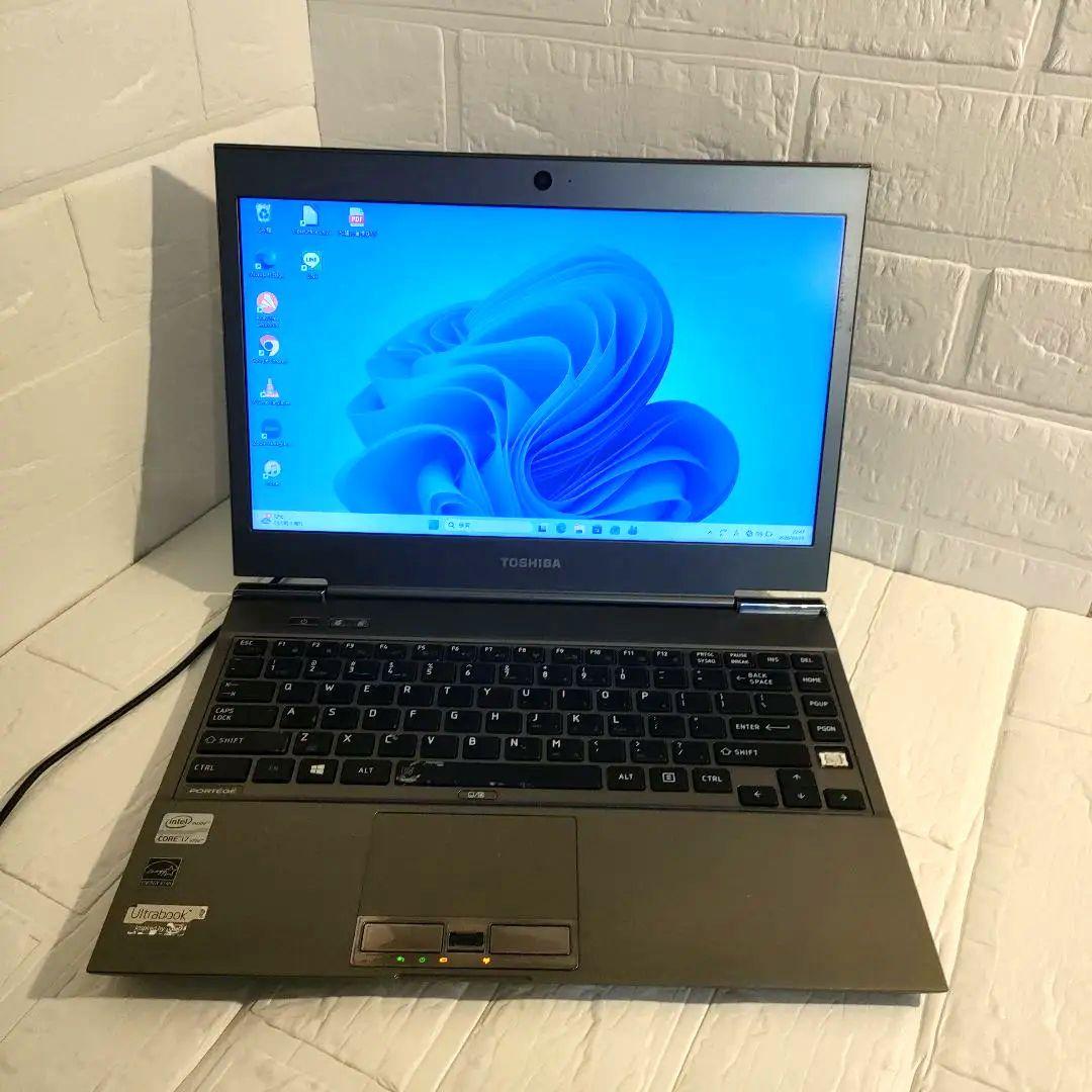 薄型軽量♪　高性能Corei7×SSD　ノートパソコン　Windows11