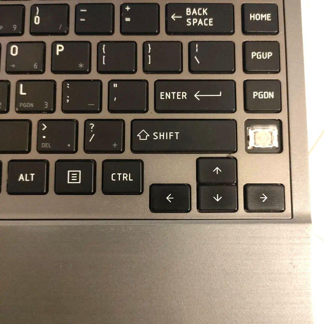 薄型軽量♪　高性能Corei7×SSD　ノートパソコン　Windows11