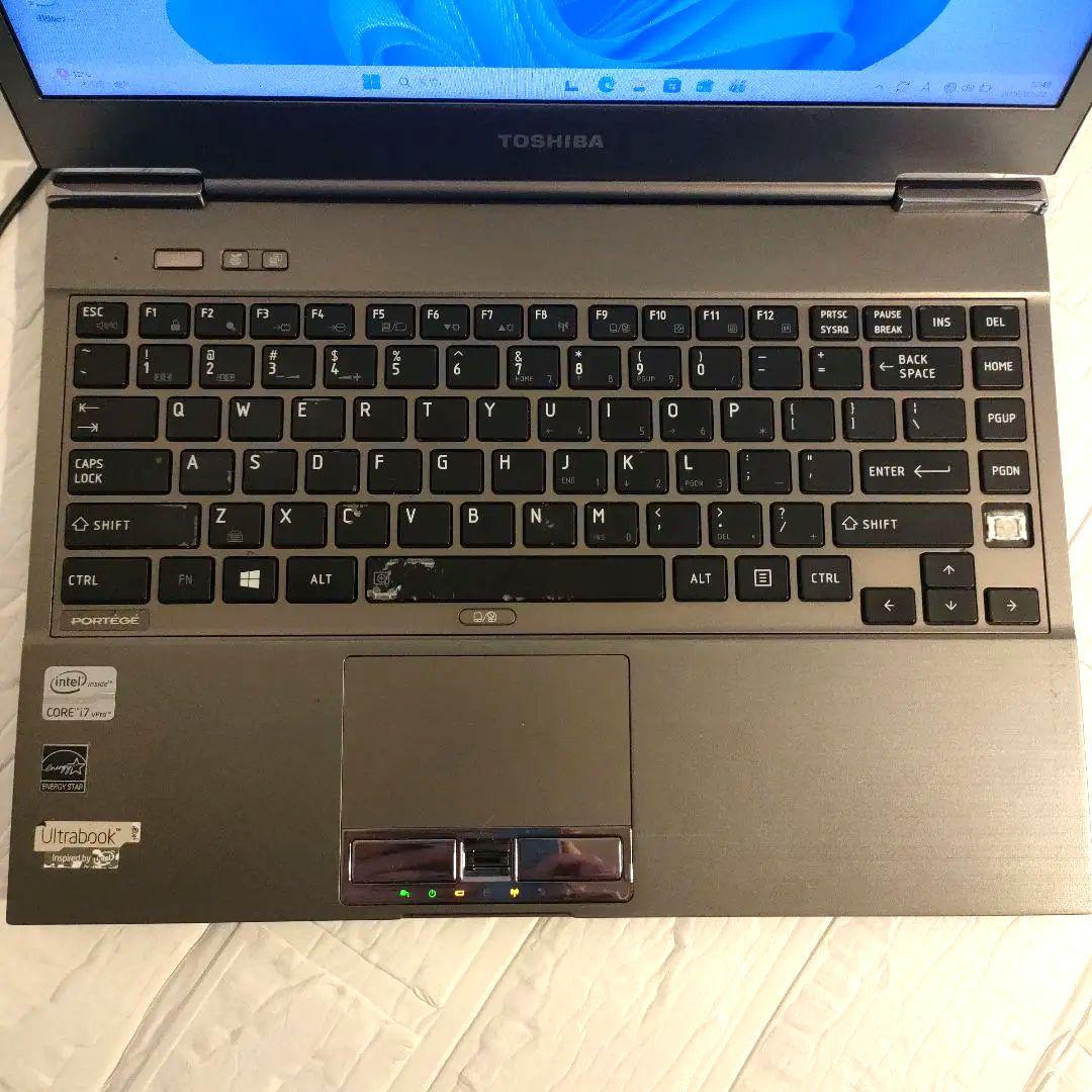 薄型軽量♪　高性能Corei7×SSD　ノートパソコン　Windows11