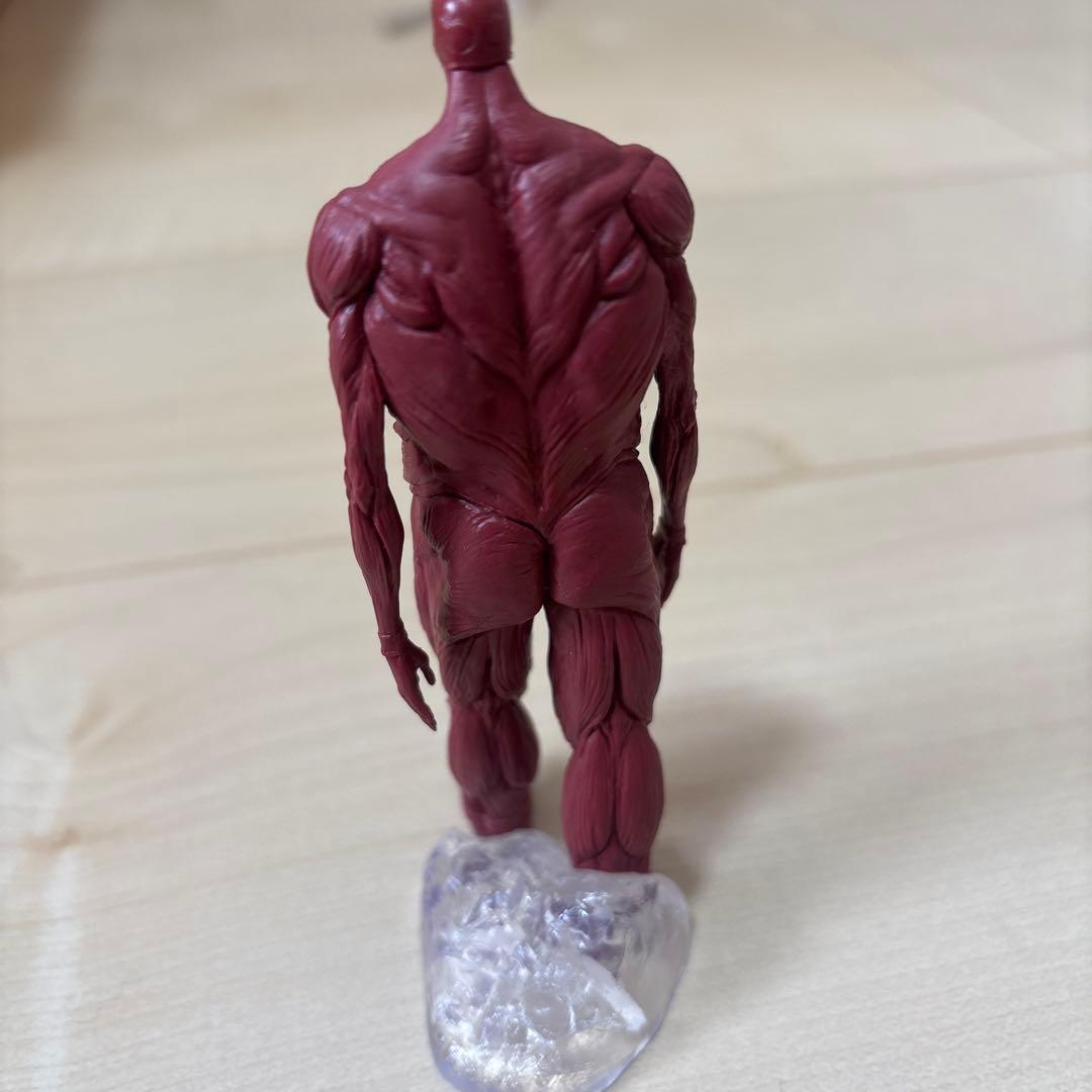 進撃の巨人リヴァイのフィギア、地ならしのフィギア、リヴァイとハンジのスタンド