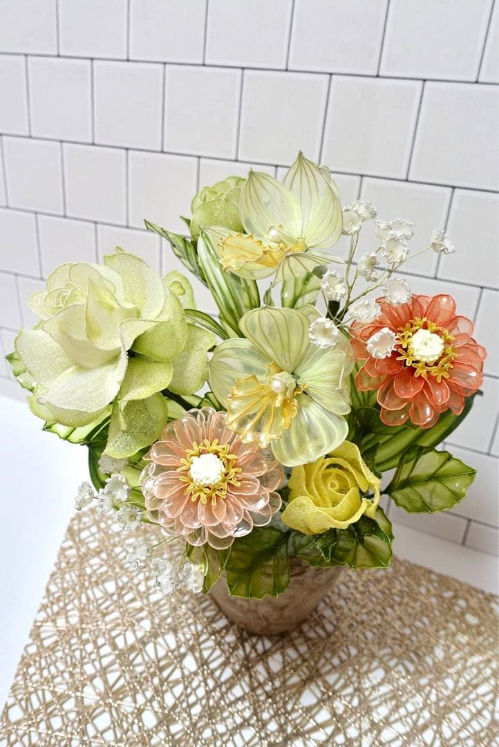 アメリカンフラワー（バラ、シンビジウム）ディップフラワー