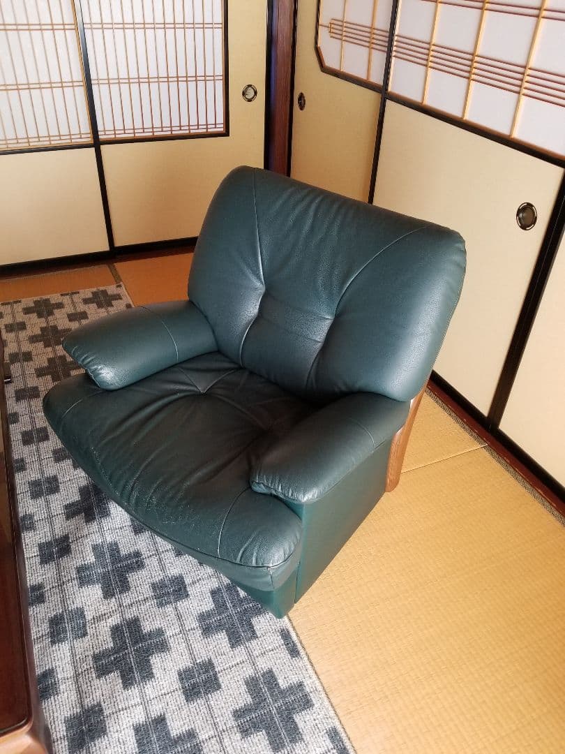 高級 カリモク家具 チターノ回転式 レザーソファー1人掛け