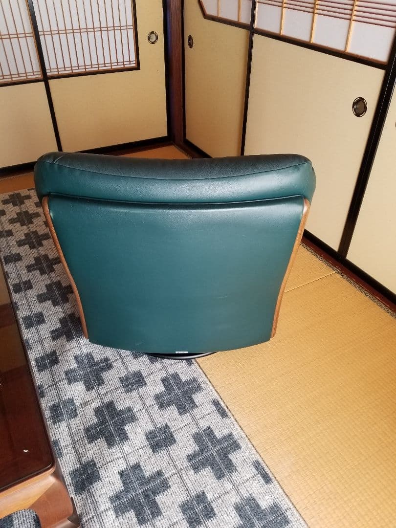 高級 カリモク家具 チターノ回転式 レザーソファー1人掛け