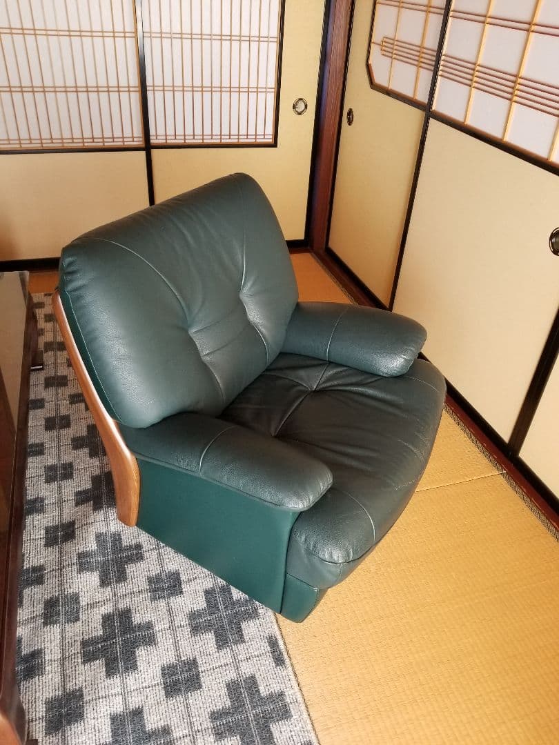高級 カリモク家具 チターノ回転式 レザーソファー1人掛け