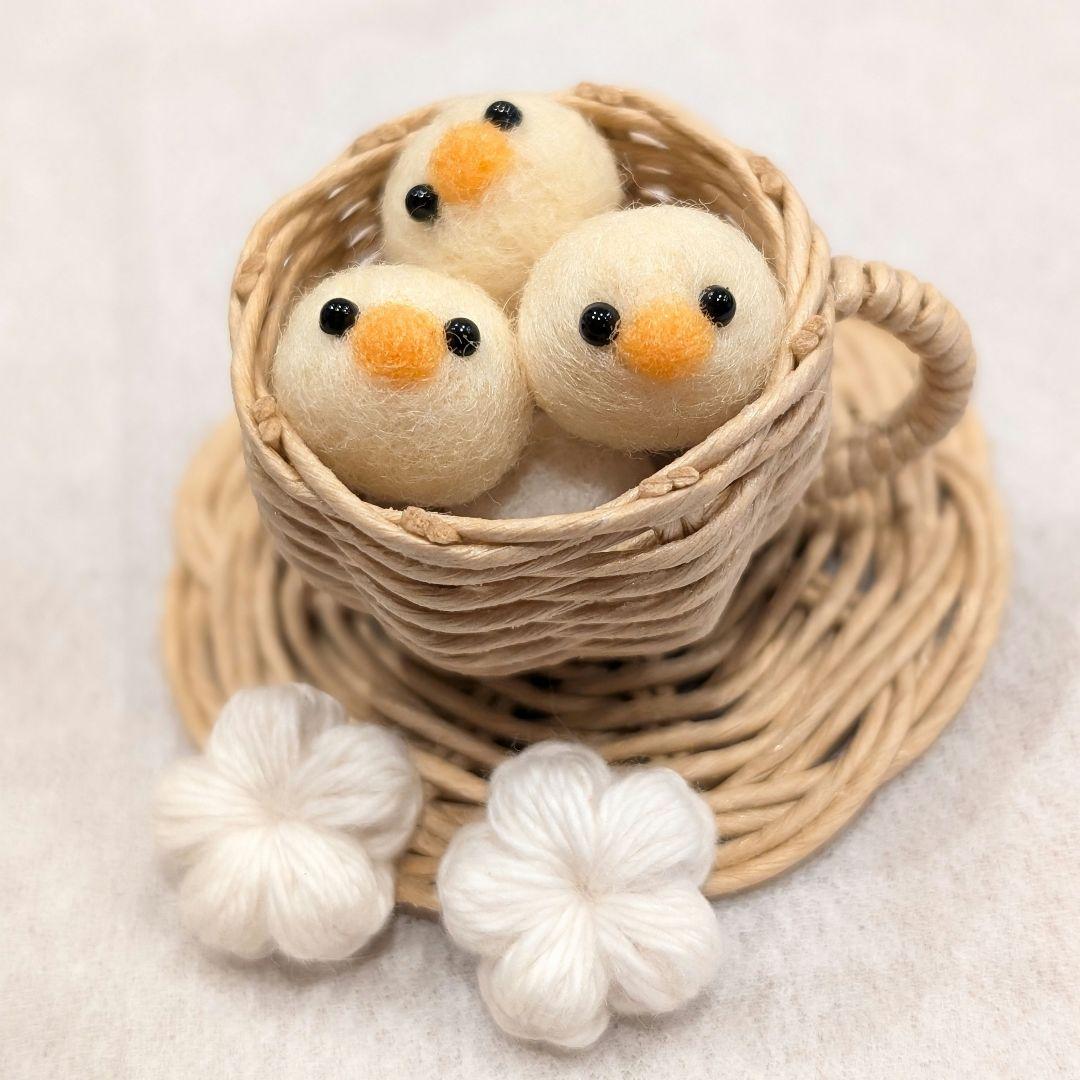 カップ＆ソーサー ひよこつぶとりさん(羊毛フェルト)