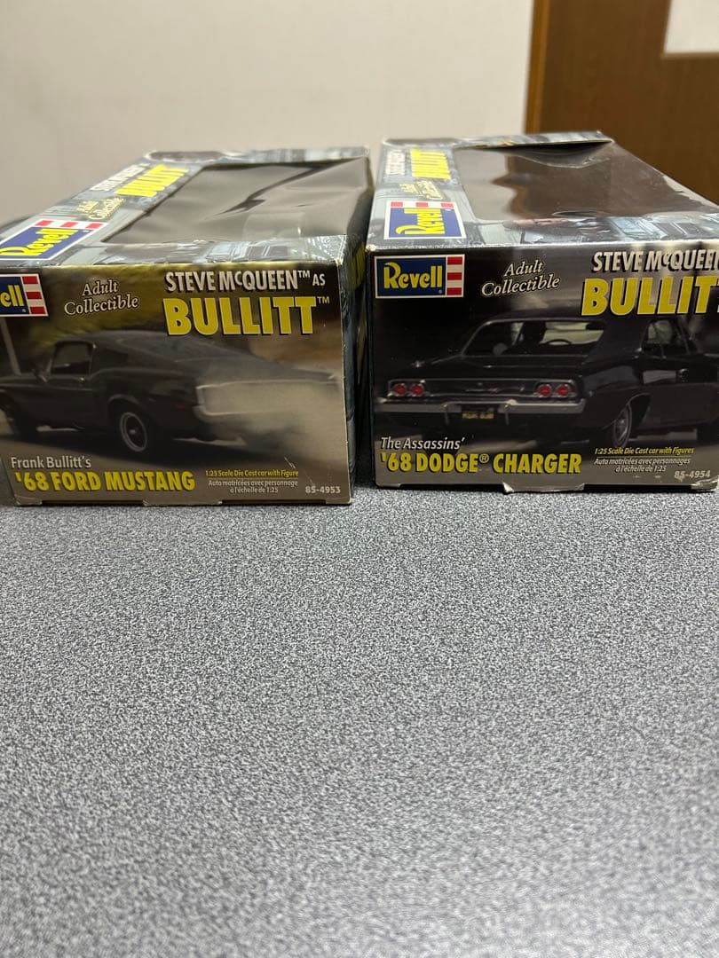 Revell '68 Dodge Charger Ford Mustangセット