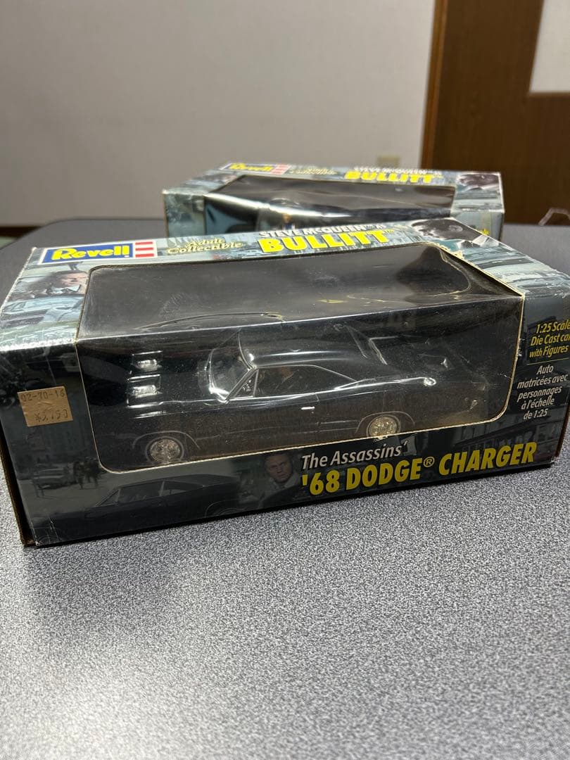 Revell '68 Dodge Charger Ford Mustangセット