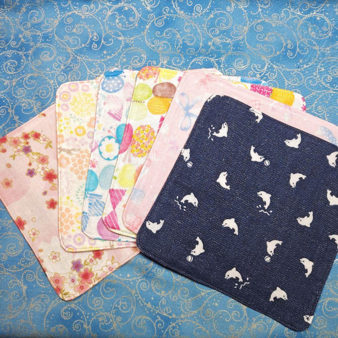 ご確認用　紫音さま専用　ハンカチ　チワワちゃん柄