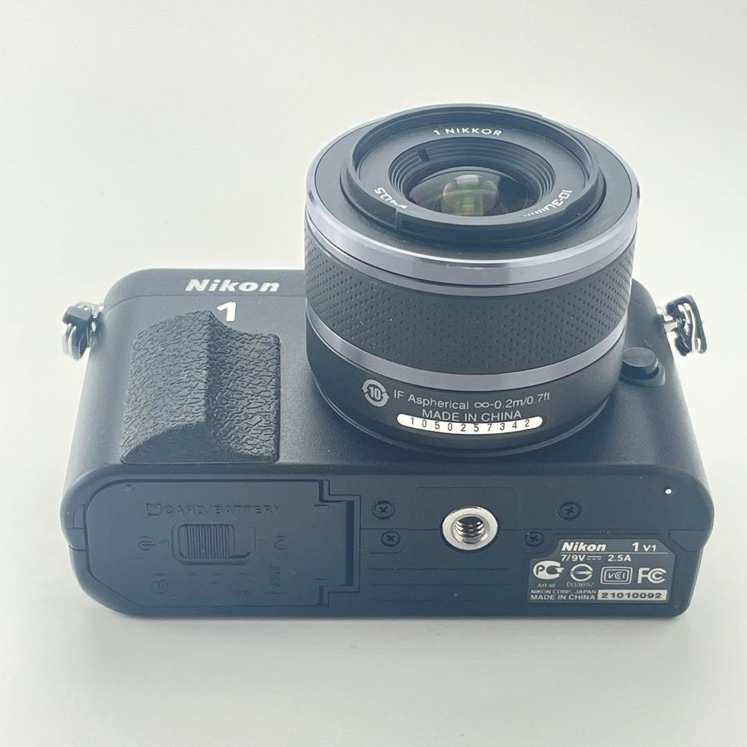 【ファインダー極上・返品保証】Nikon1 V1 ブラック 標準レンズキット