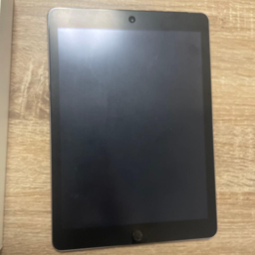iPad 32GB スペースグレー　2017年モデル