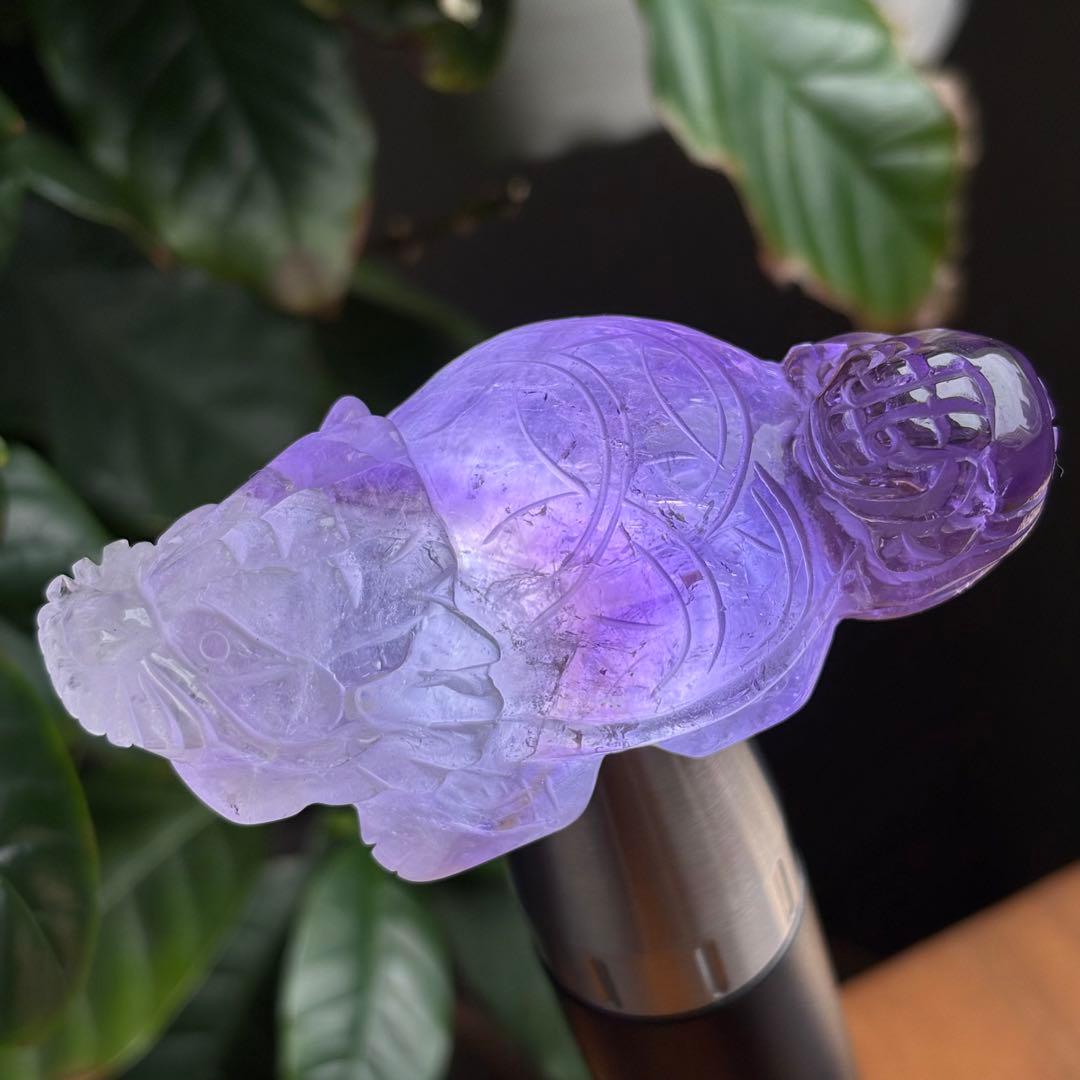 高品質 アメジスト 手彫りの龍亀（ロングイ）置物129g
