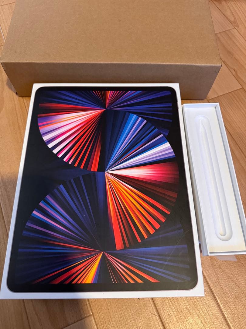 iPad Pro 12.9インチスペースグレー　第5世代256Gwi-fiモデル