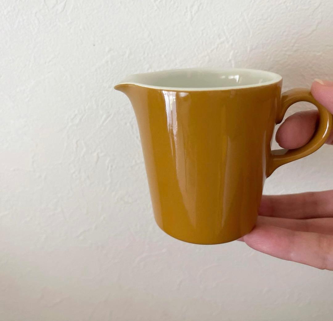 aprikoosiクリーマーKaarina Aho