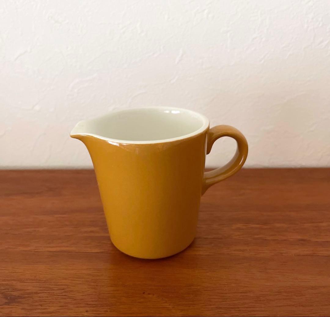 aprikoosiクリーマーKaarina Aho