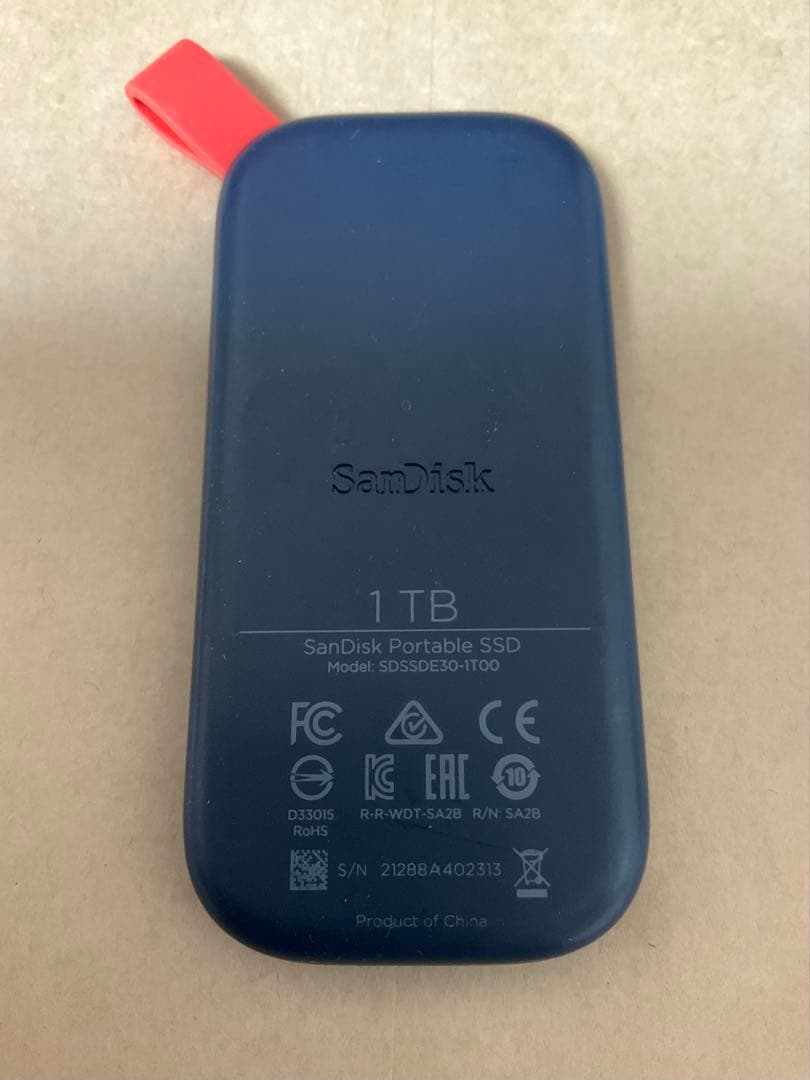 SanDisk ポータブルSSD 1TB