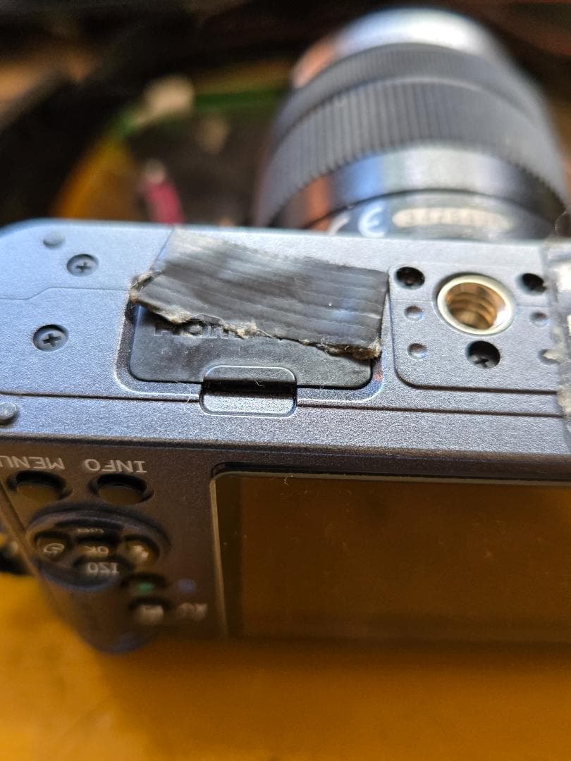 デジタルカメラ PENTAX Q-S1