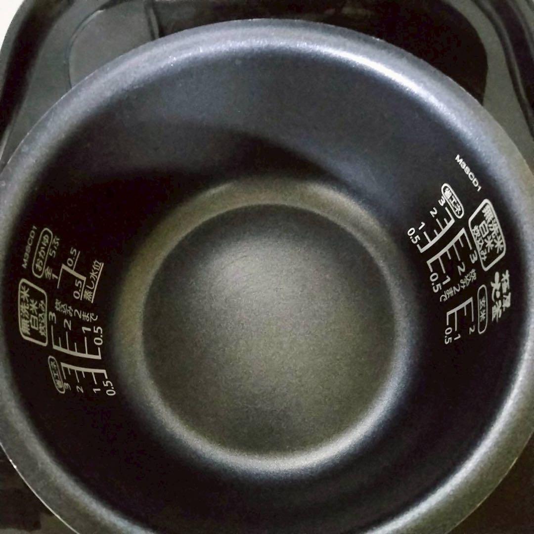 アイリスオーヤマ　ジャー　炊飯器　RC-MA30AZ-B　2021年製