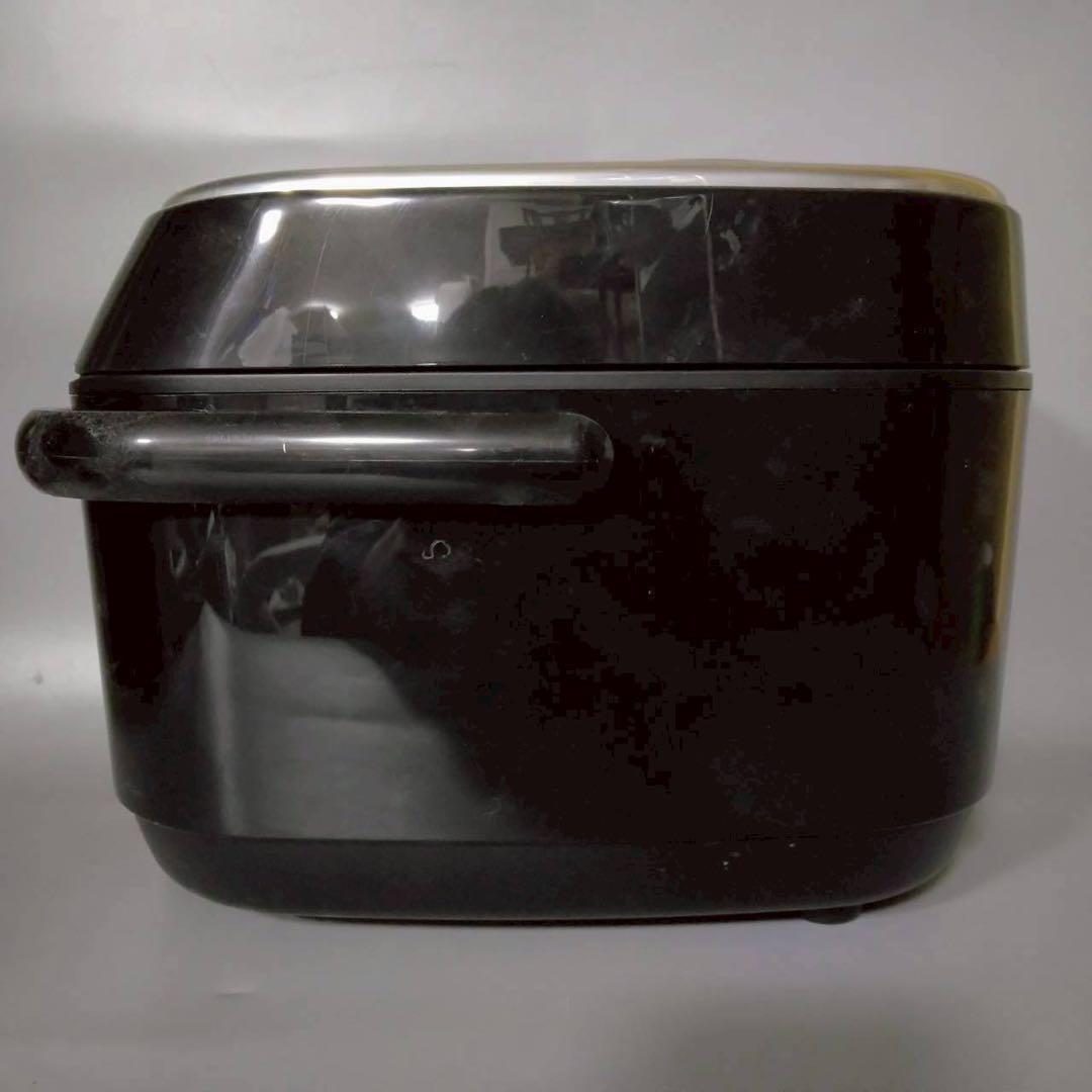 アイリスオーヤマ　ジャー　炊飯器　RC-MA30AZ-B　2021年製